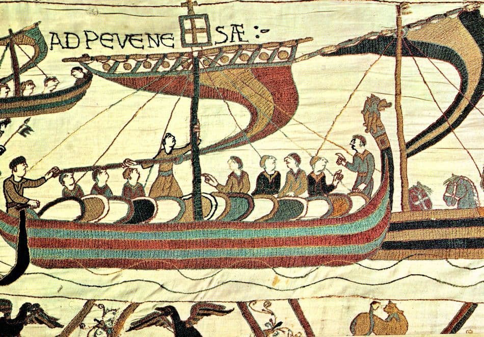 Tapisserie de Bayeux The Duke's Vessel Lands At Pevensey Postcard