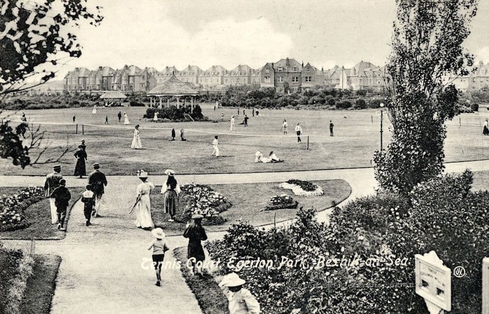 Tennis Court Egerton Park Bexhill On Sea Sussex Mint Old Postcard