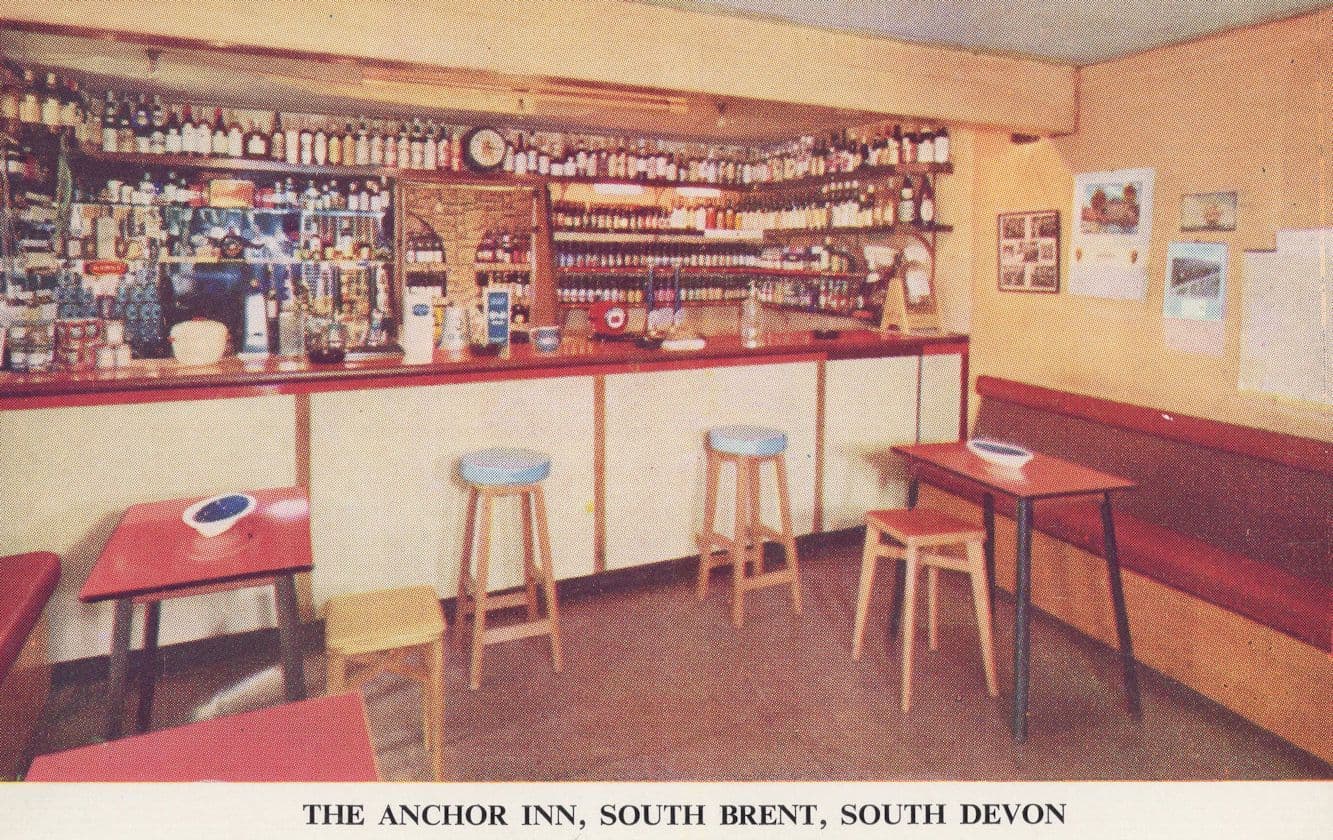 The Anchor Inn South Brent Devon Pub 1980s Interior Postcard