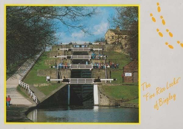 The Five 5 Rise Locks Bingley Bradford Rare 1980s Postcard