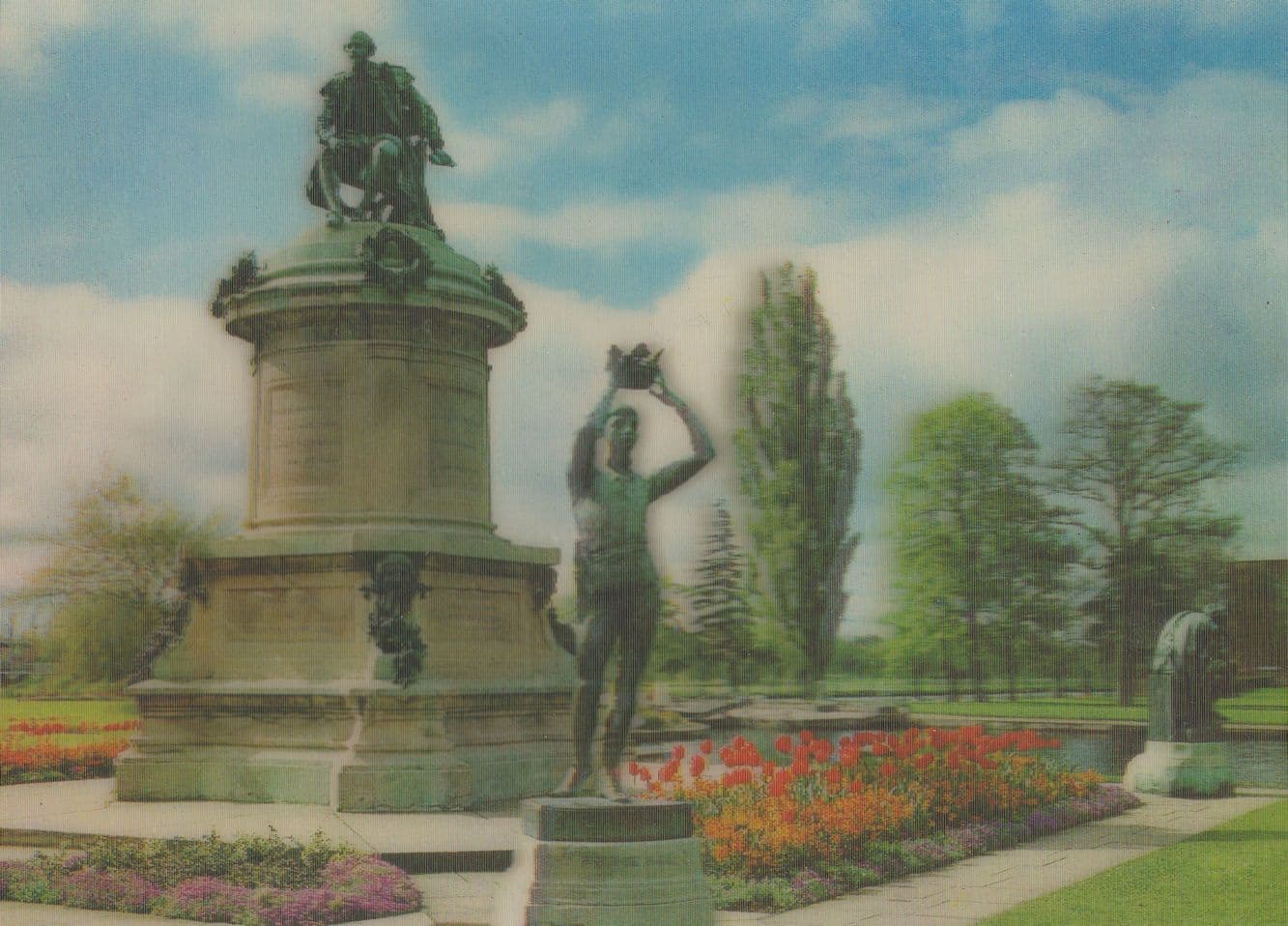 The Gower Memorial Stratford Upon Avon Three Dimensional Postcard
