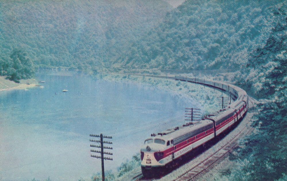 The Phoebe Snow Daylight Streamliner Between New York & Buffalo Postcard