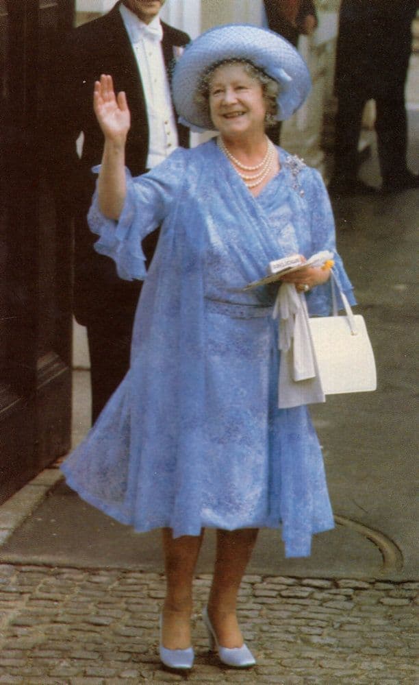 The Queen Mothers Birthday in 1982 Royal Family Postcard