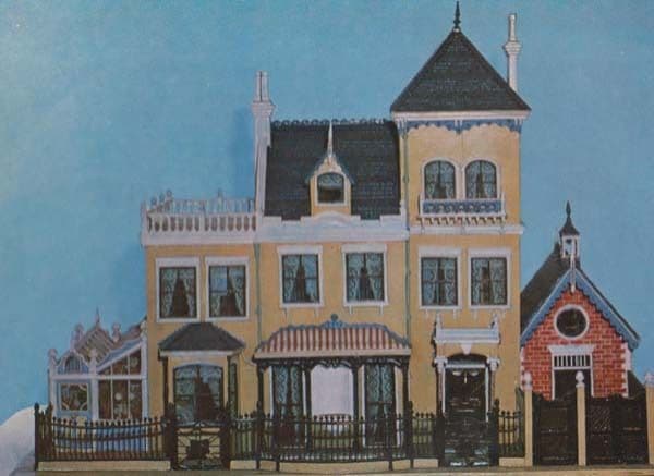 Thomas Risley Antique Model Villa Victorian 1889 London Museum Exhibit Postcard