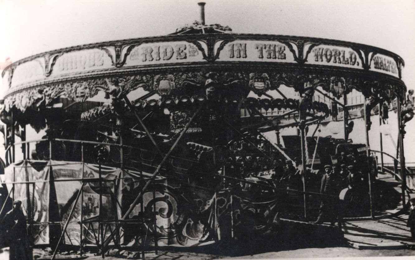 Thrill Ride Most Unique In The World Walter Fairground Society PB Postcard Photo