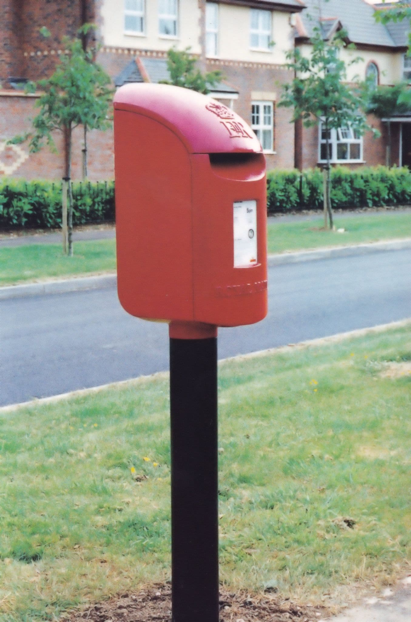 Towcester Northampton Type N 1999 Post Pillar Letter Box Postcard
