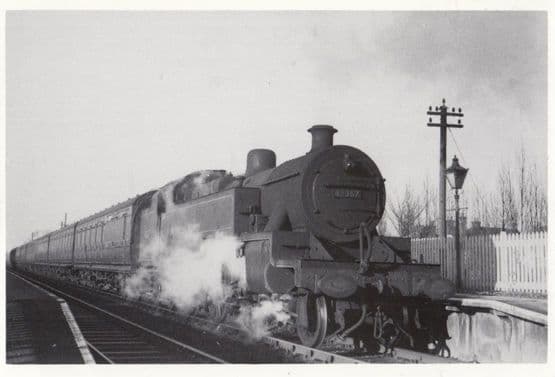 Train 42357 at Bramhall Station on Christmas Eve Macclesfield Railway Postcard