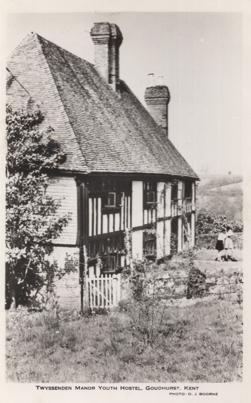 Twyssenden Youth Hostel Goudhurst Kent Real Photo Postcard
