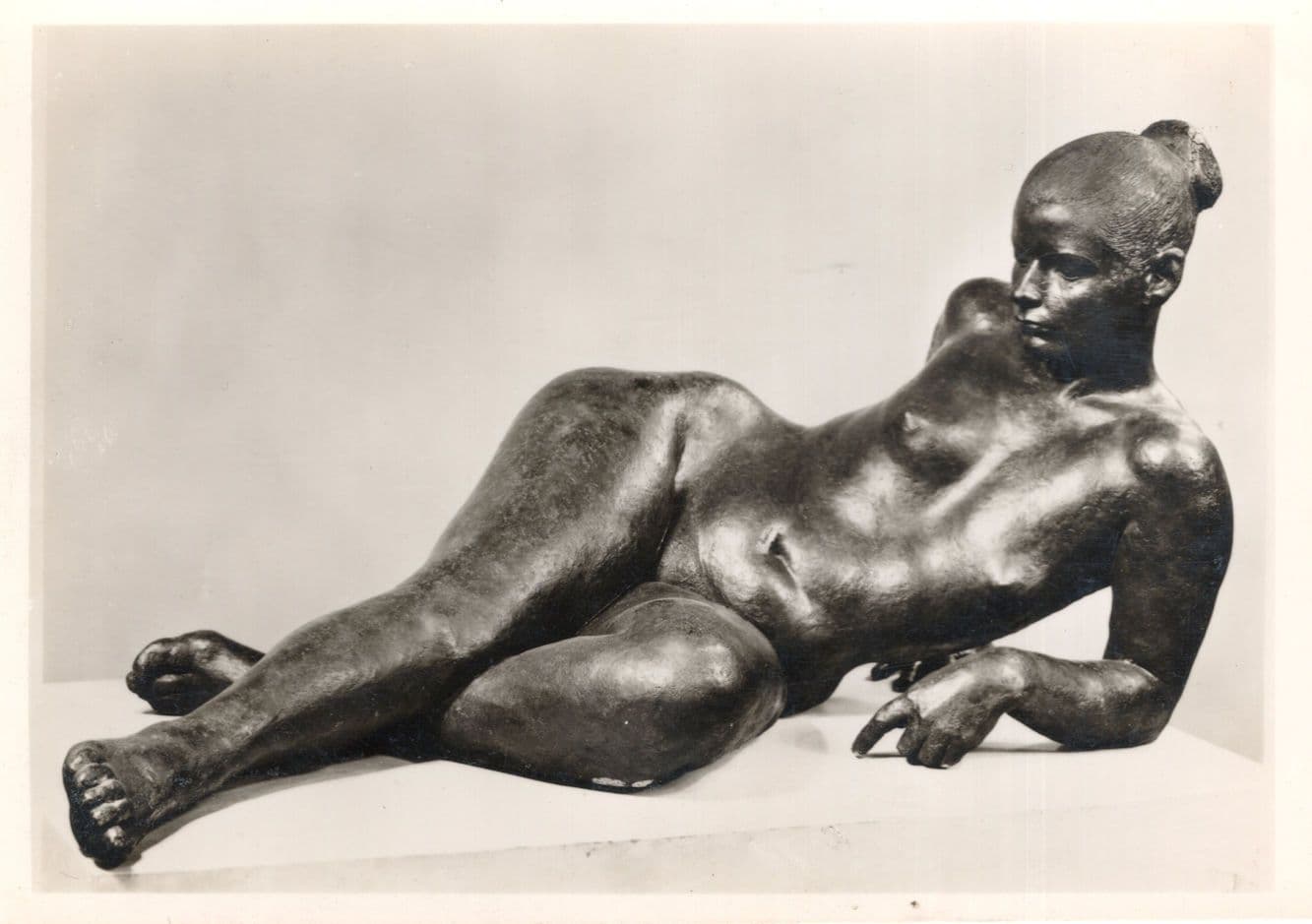 Uli Nimptsch Olympia Greek Mythology Statue Postcard