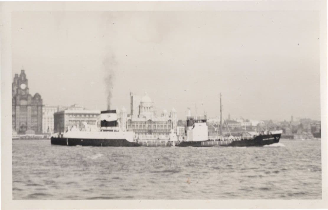 Vacuum Pioneer British Steam Ship Rare Vintage Photo