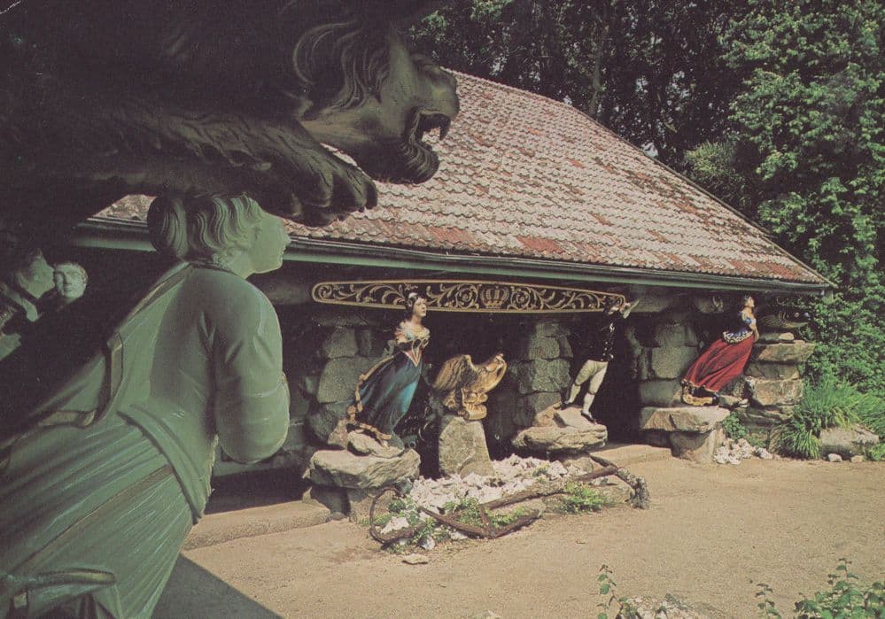 Valhalla Maritime Museum Tesco Statue Postcard