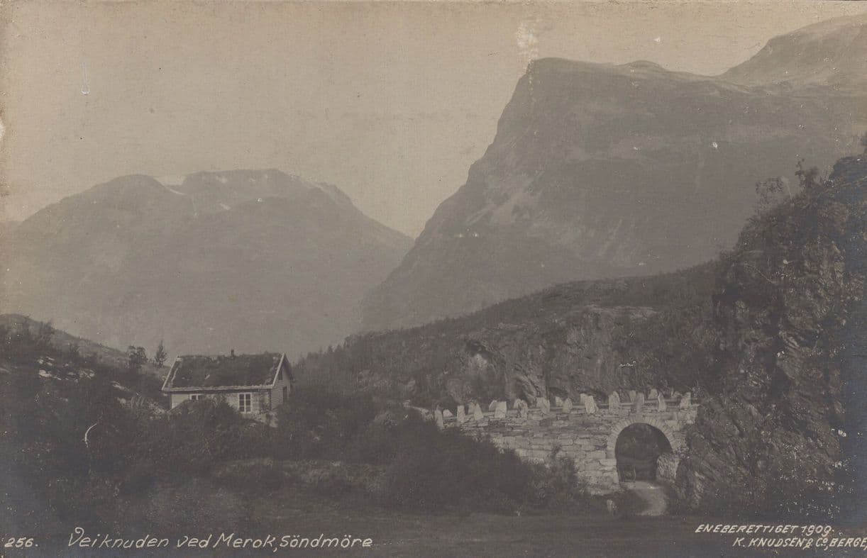 Veiknuden ved Merok Sondmore Norway Old Postcard