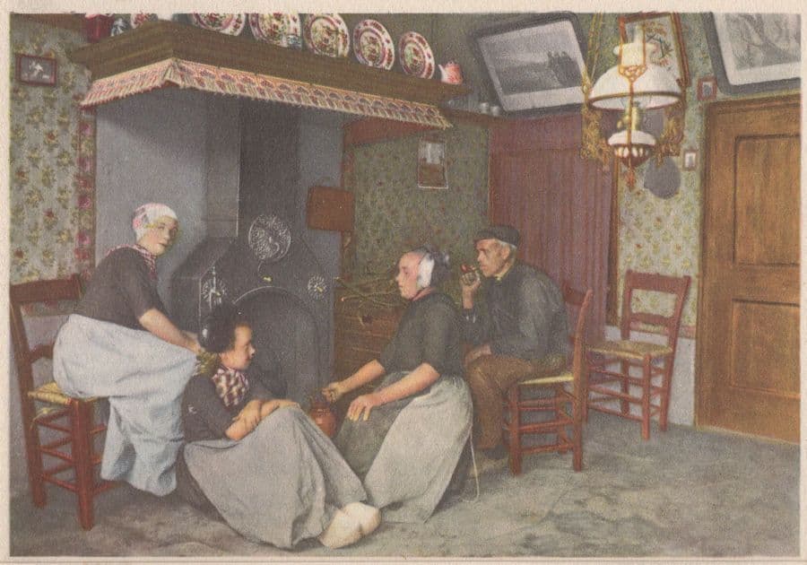 Veluwe Arnhem Old Fireside Costume Fashion Dutch Painting Postcard