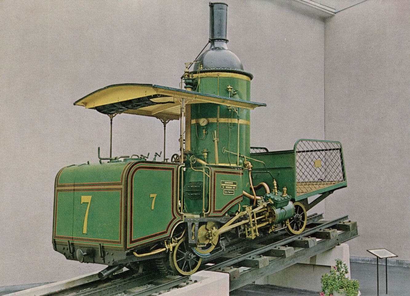 Verkehrshaus Der Schweiz Luzern Vitznam Rigi 1871 First Cogwheel Train Postcard