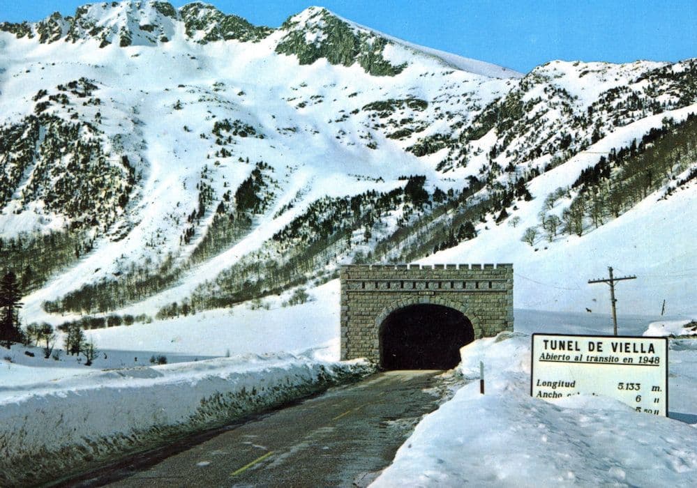 Viella Tunel Tunnel Spain Entrance at Christmas Spanish Postcard