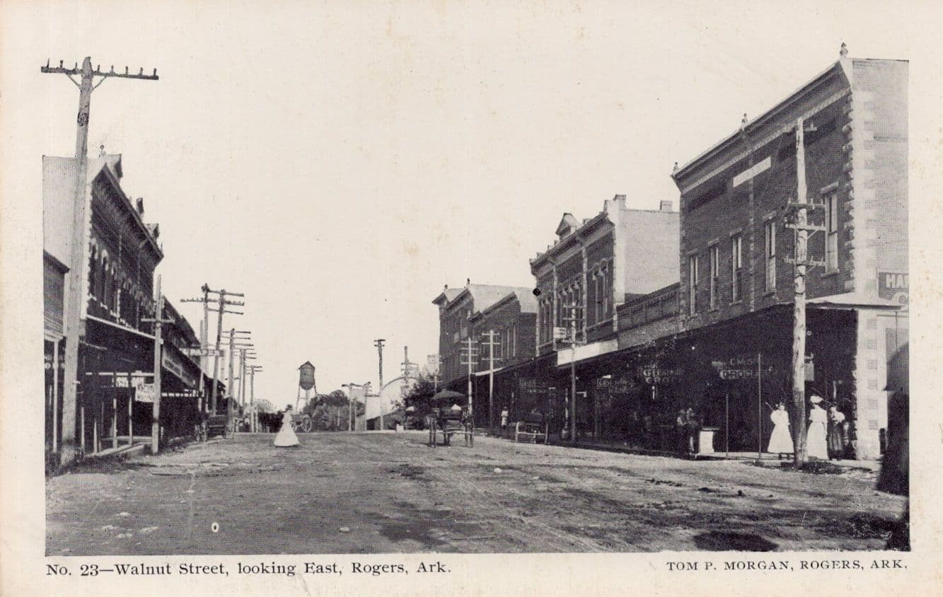 Walnut Street Looking East Rogers USA Arkansas Old Postcard
