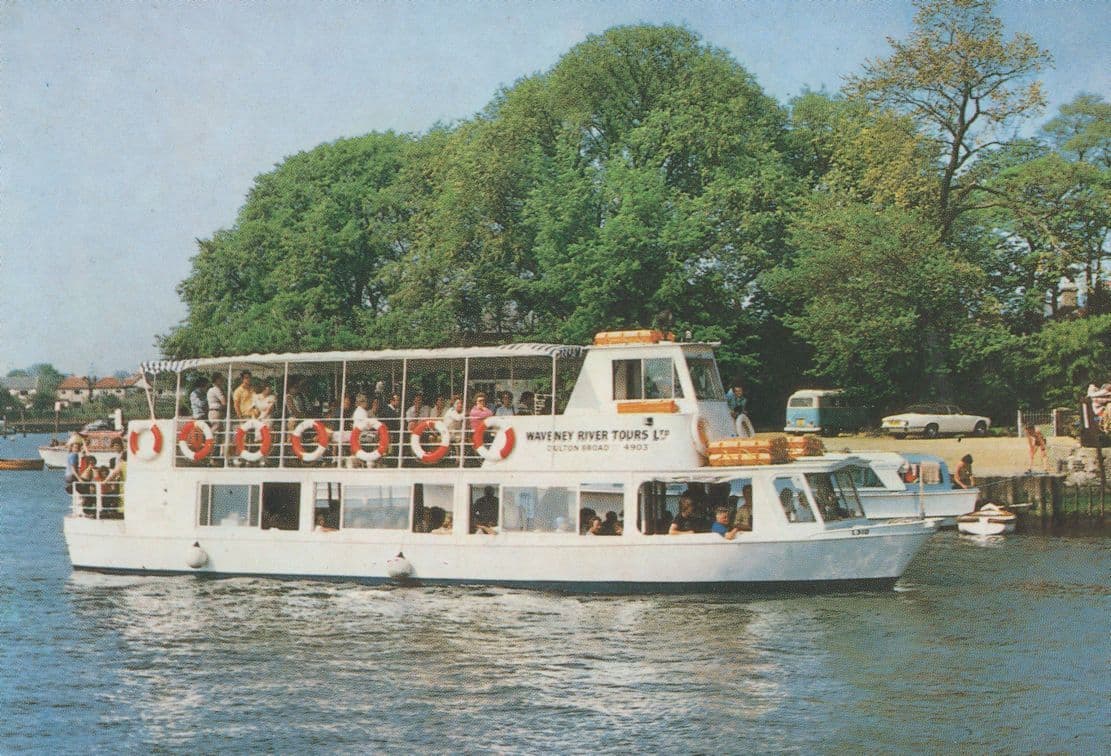 Waveney River Tours Princess Norfolk Broads Pleasure Cruiser Postcard