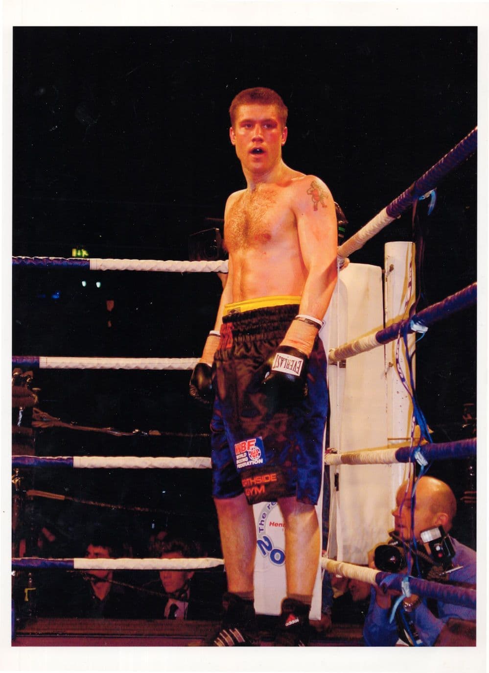 Wayne Pinder Boxer Boxing Giant 12x8 Hand Signed Photo