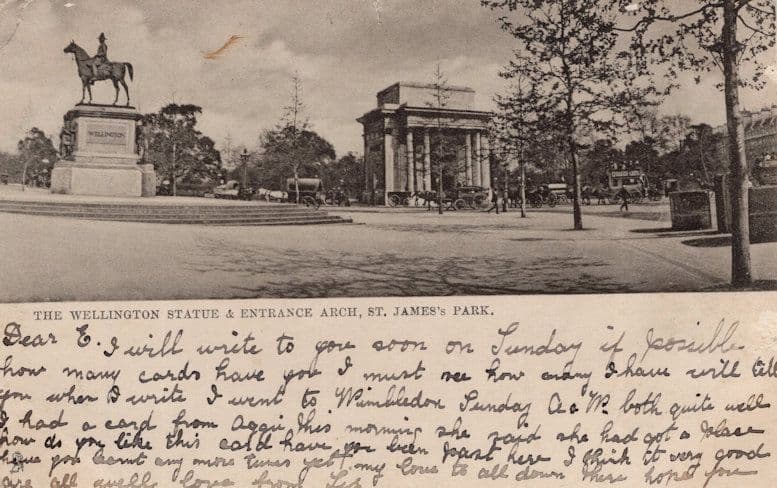 Wellington Statue James Park London 1904 Postcard