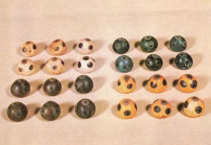 Welwyn Gaming Set Shell Glass Antique Board Game Postcard