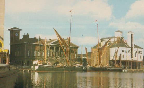 Will Everard Thalatta Boat Ship At Ipswich 1970s Postcard