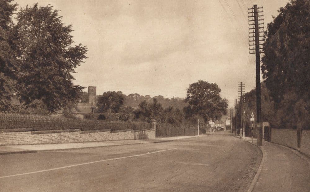 Worcester Road Droitwich Spa Old Postcard