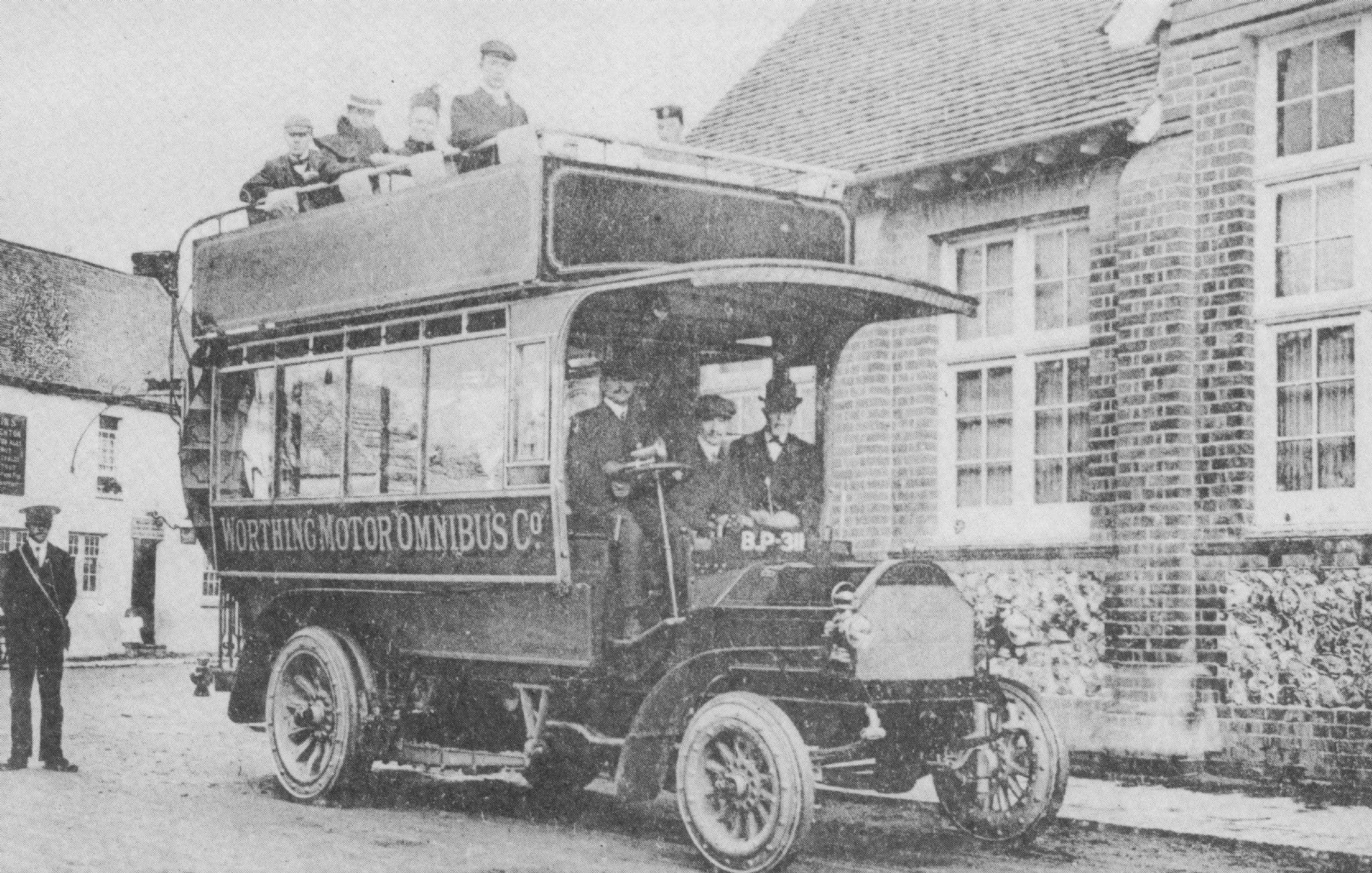 Worthing Motor Omnibus 1905 Reading Room Tanning Sussex Postcard