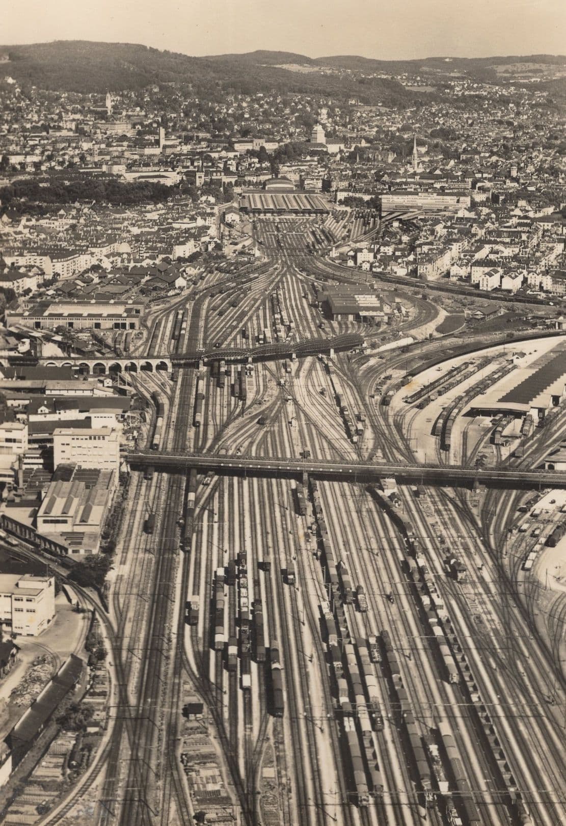 Zurich Traffic Car Aerial Hauptbahnhof Sweden Real Photo Postcard