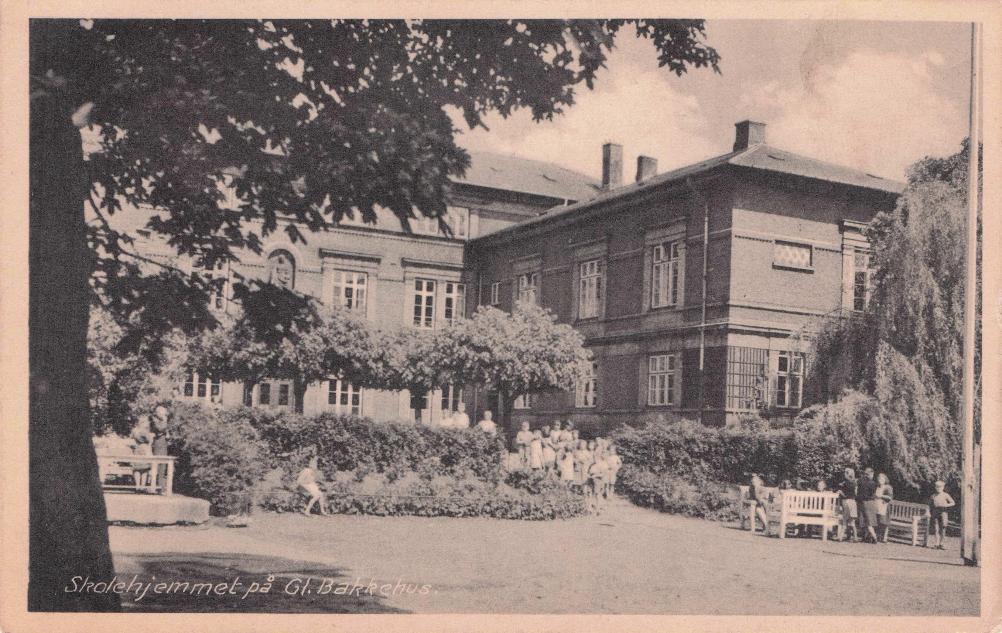 Gamle Bakkehuset School House Frederiksberg Vesterbro Denmark Antique Postcard