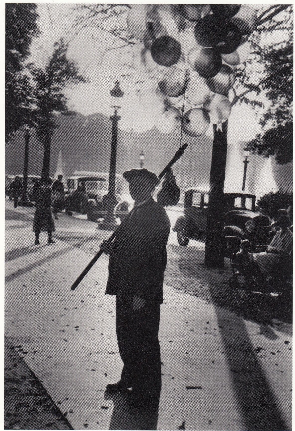 French 1930s Party Balloon Paris Street Seller Vender Photo Postcard