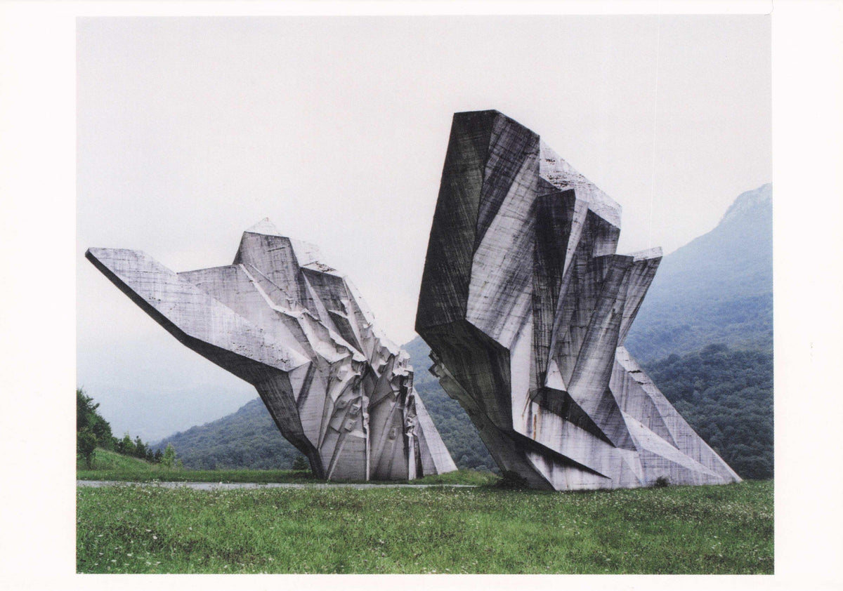 Jan Kempenaers Spomenik Viral UFO Space Architecture Alien Ruins Photo Art Postcard