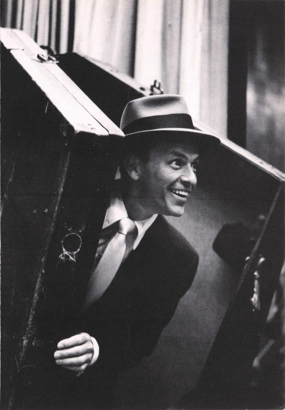 Frank Sinatra Of The Rat Pack In 1955 Hollywood Live America Rare Photo Postcard