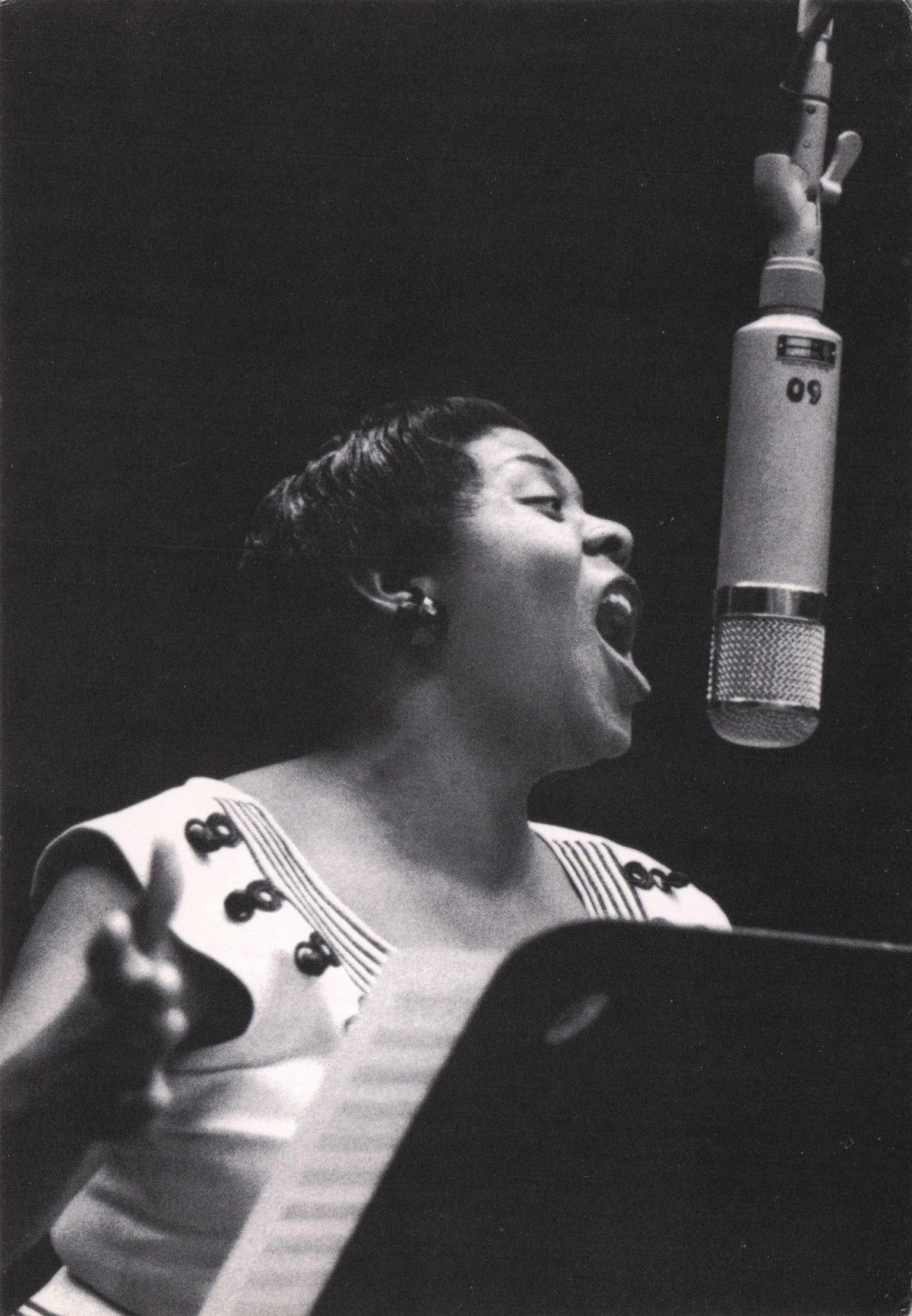 Dinah Washington Jazz Blues Queen Singer Live Hollywood in 1956 Photo Postcard