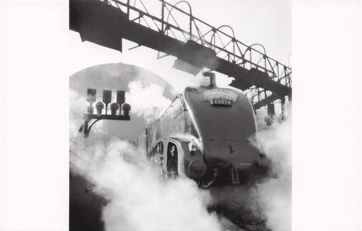 Flying Scotsman Train in 1940s London Kings Cross Station Award Photo Postcard