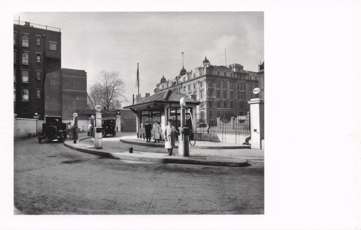 1920s Old Shell Petrol Station Attendant Pumps Euston Road London Photo Postcard
