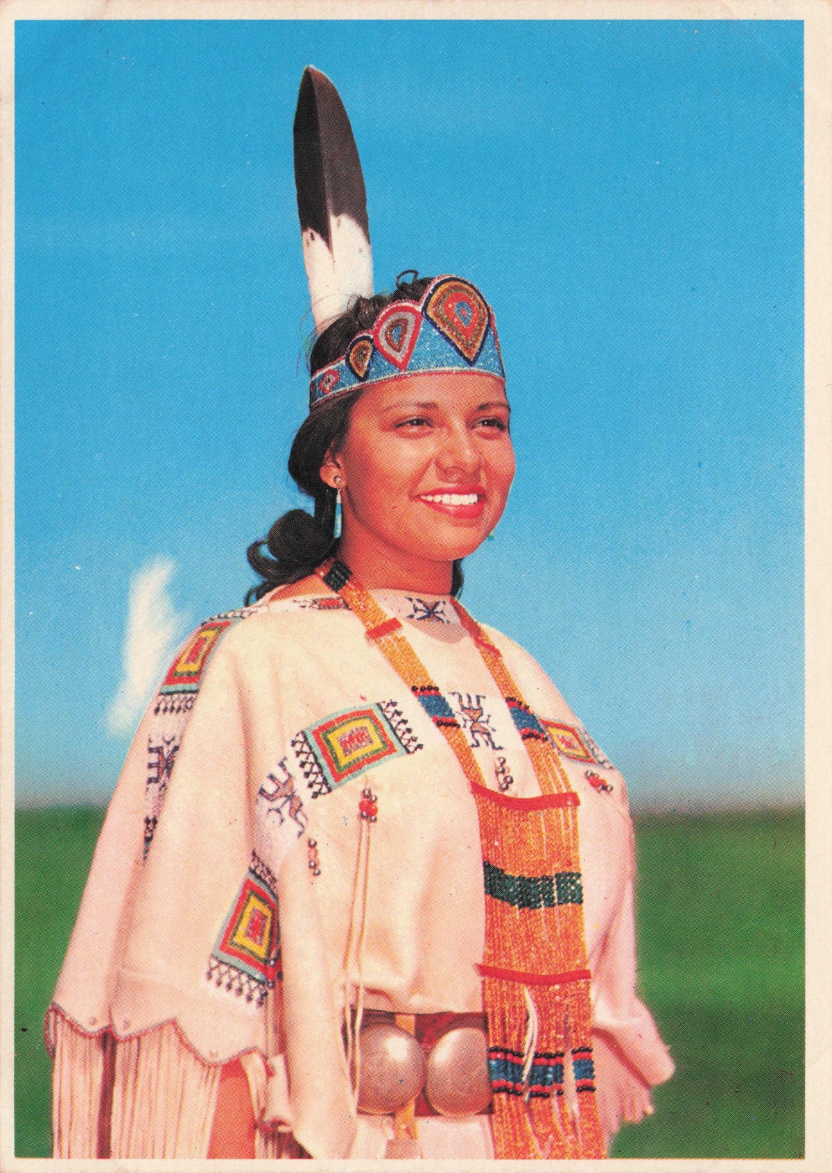 Native North American Indian Princess Royal Beauty Queen Glamour Postcard