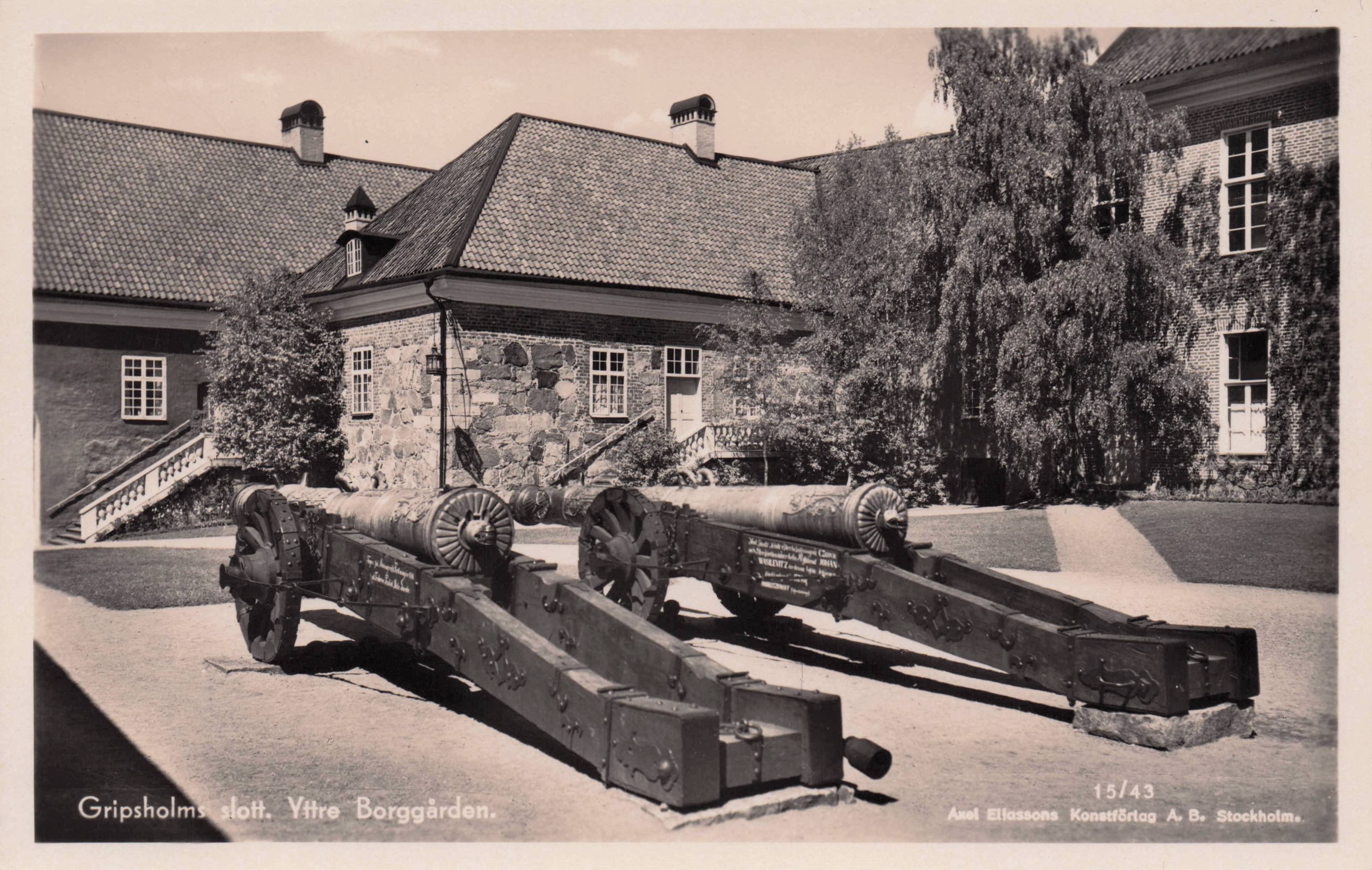 Gripsholms Slott Sweden Castle Military Cannon Old RPC Postcard
