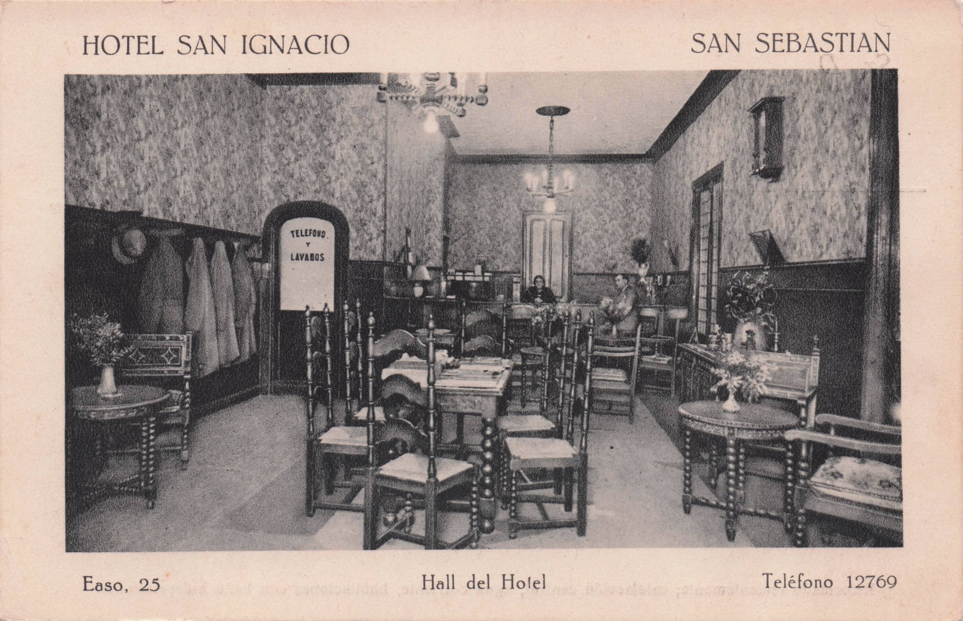Hotel San Ignacio Parte del Comedor San Sebastian Spain Old Postcard