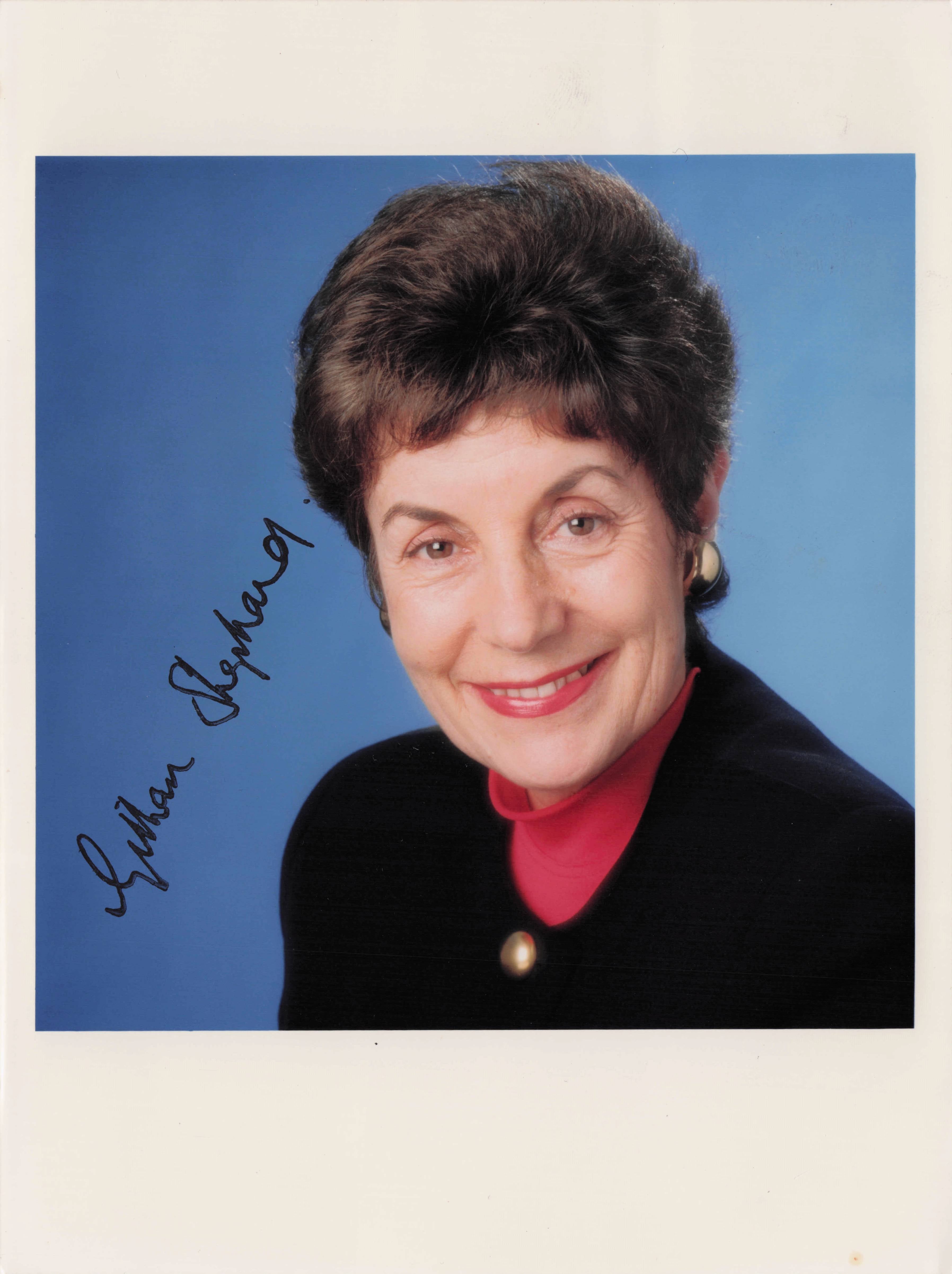 Gillian Shephard Conservative MP Northwold Baroness Hand Signed Photo Please Read