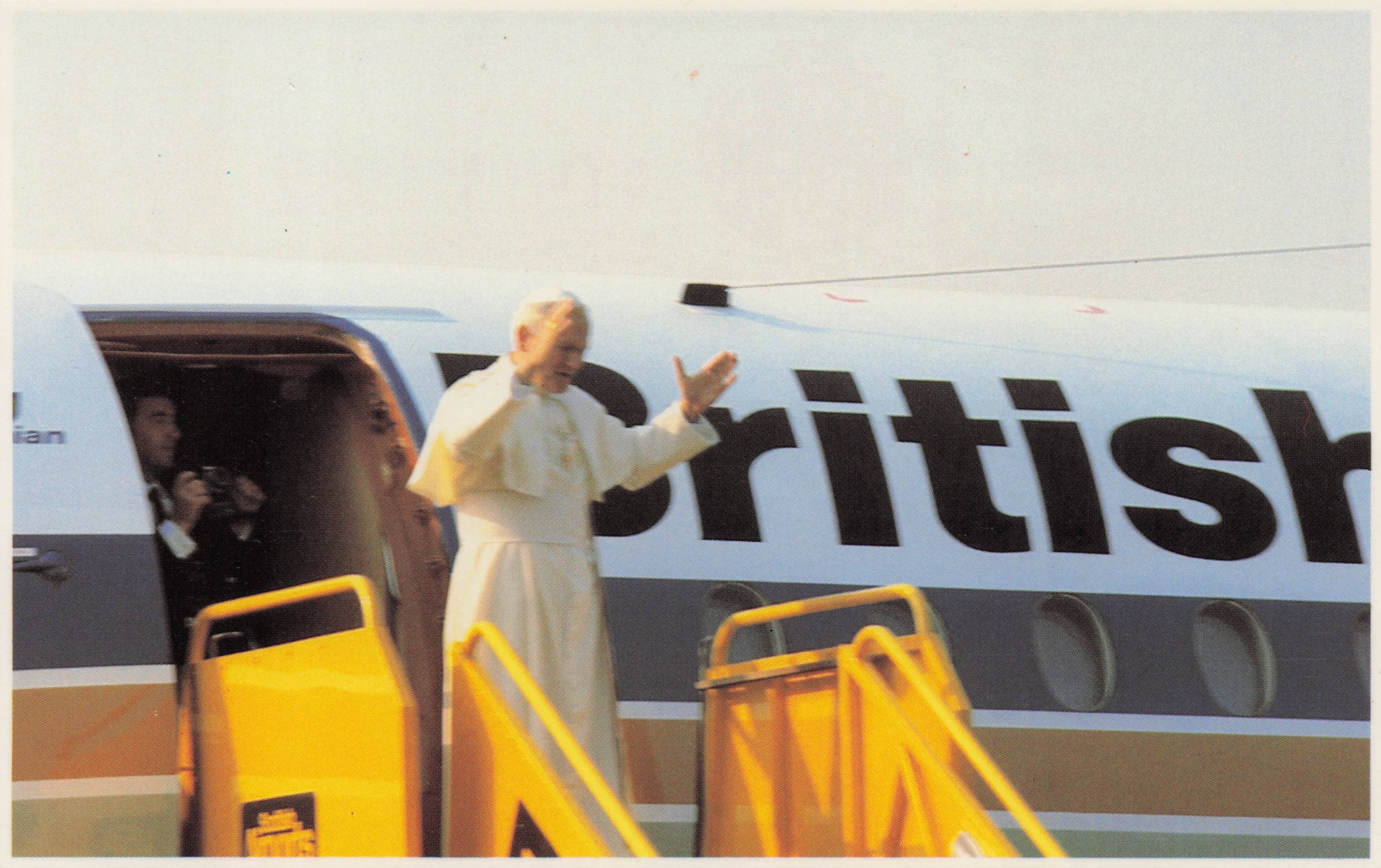 Pope John Paul II at Edinburgh Turnhouse Airport Scotland 1982 UK Visit Postcard