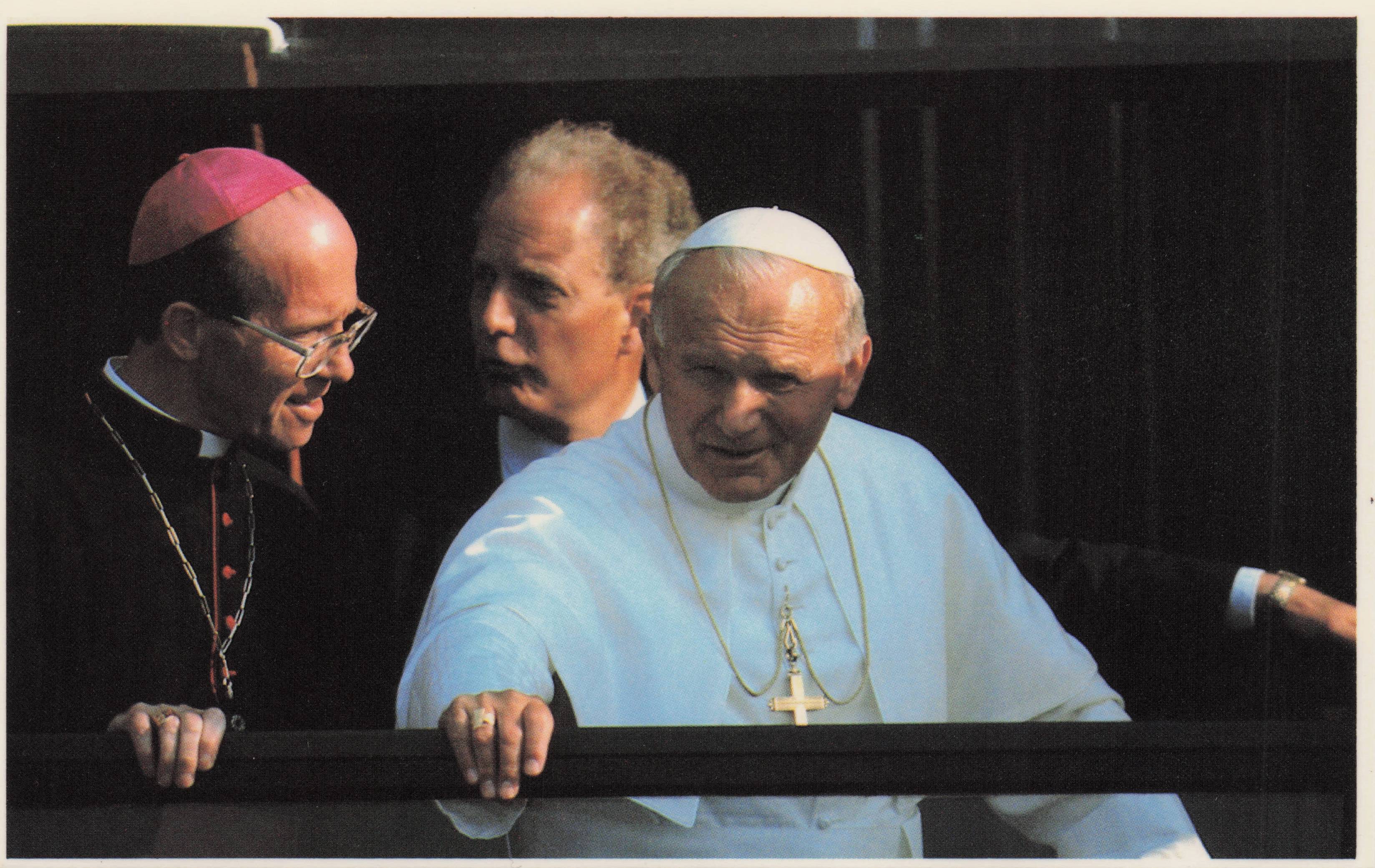 Liverpool Roman Catholic Cathedral Pope John Paul II 1982 UK Visit Postcard