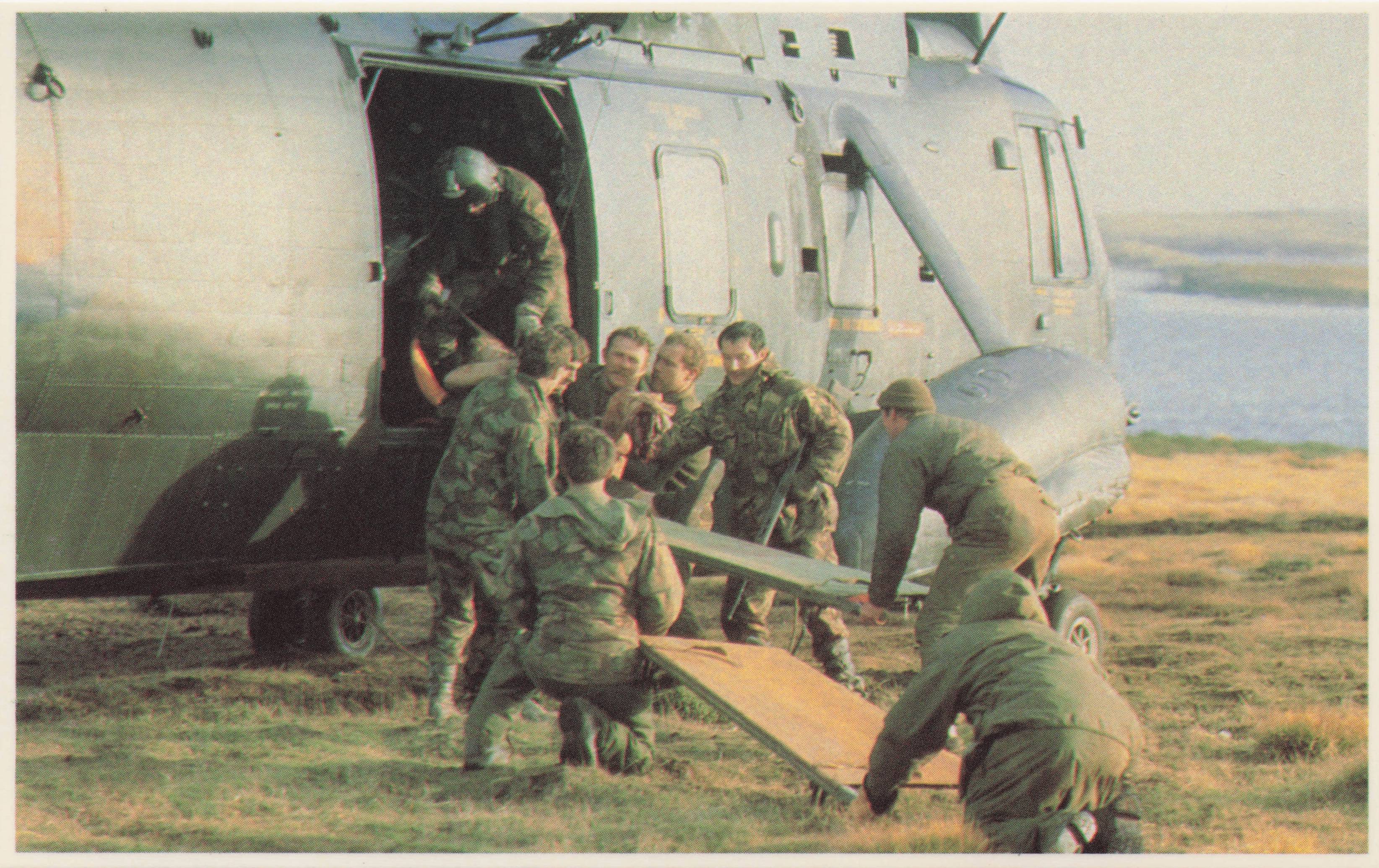 Falklands War Helicopter Rescuing Troops At Bluff Cove Military Postcard