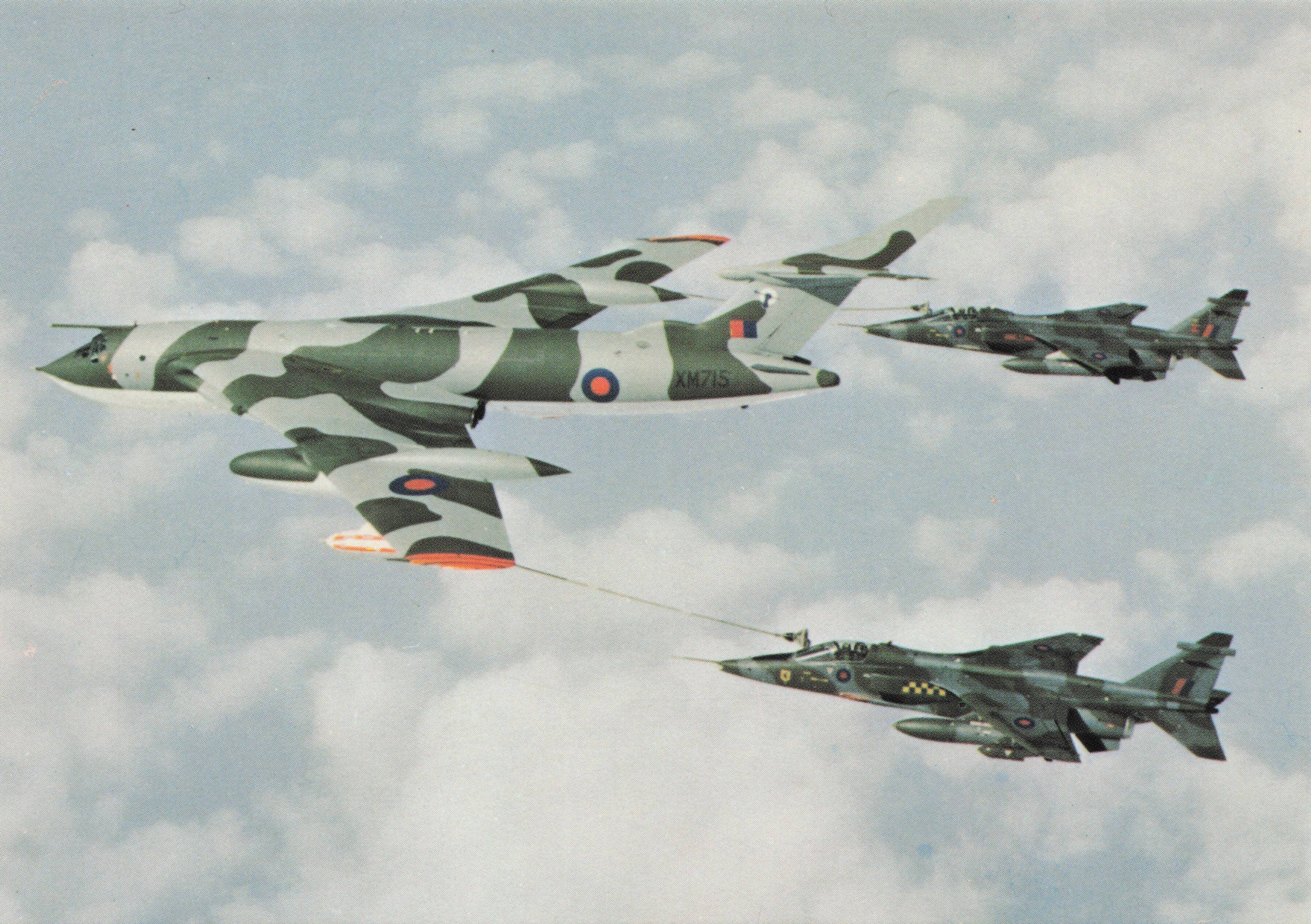 Handley Page Victor K Mk 2 RAF Tanker Plane Military Aircraft Postcard