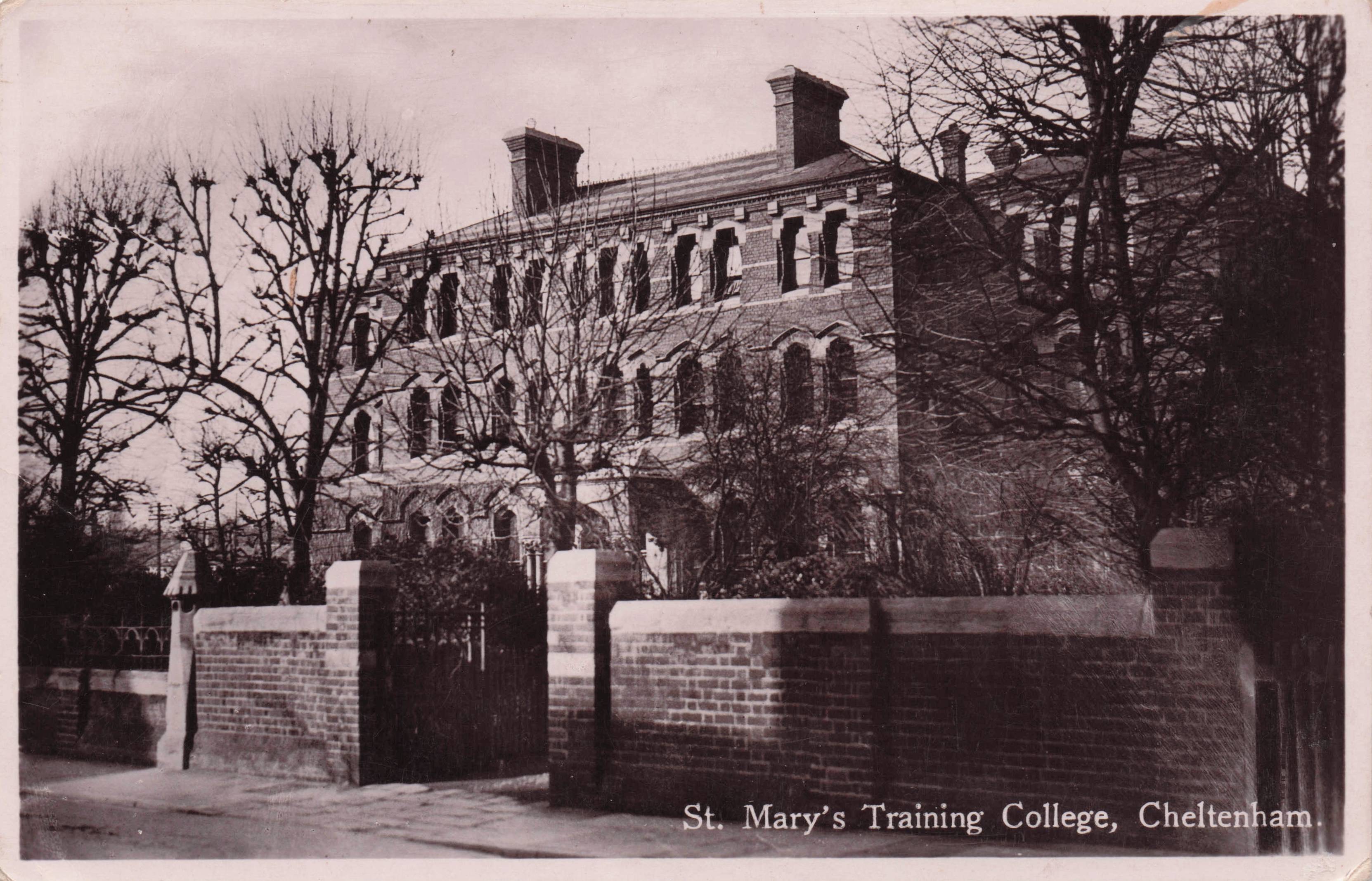 St Marys Training College Cheltenham Gloucester Old WW2 Real Photo Postcard