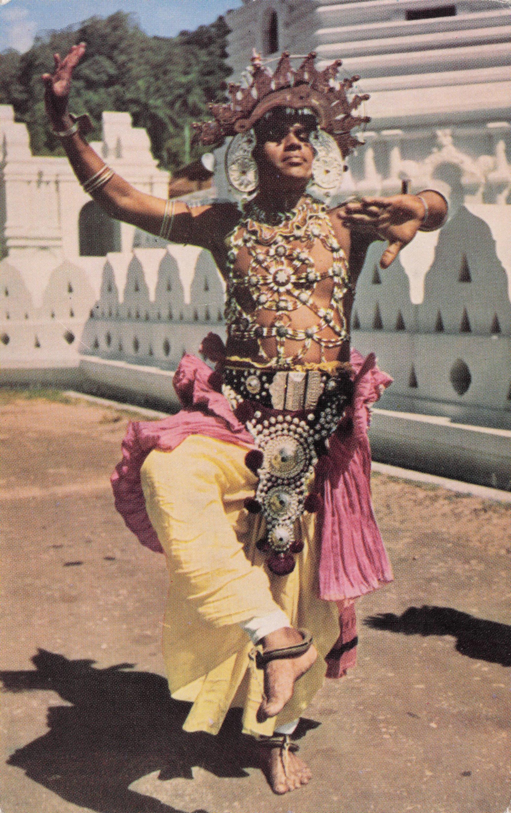 Temple Dancer Kandy Ceylon India BOAC Plane Airlines Advertising Postcard