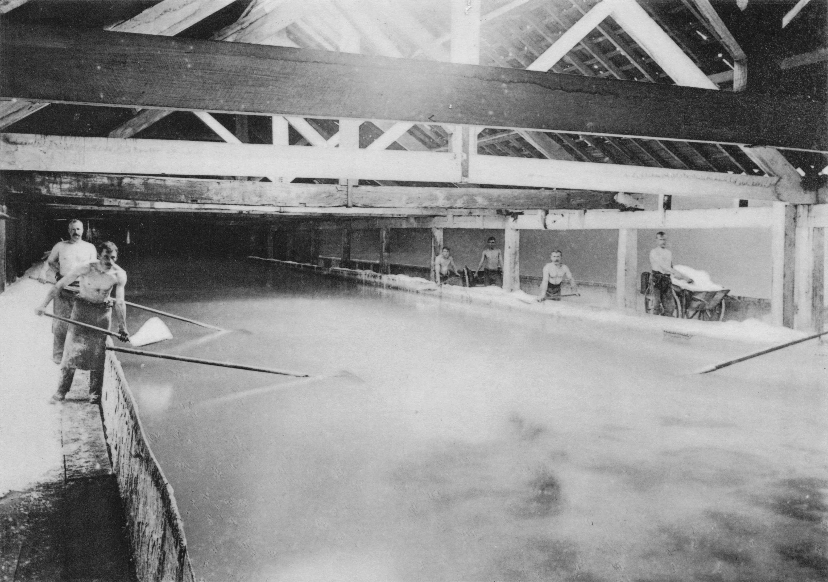 Wallers Long Handled Rakes Old Salt Pans Northwich Salt Museum Postcard