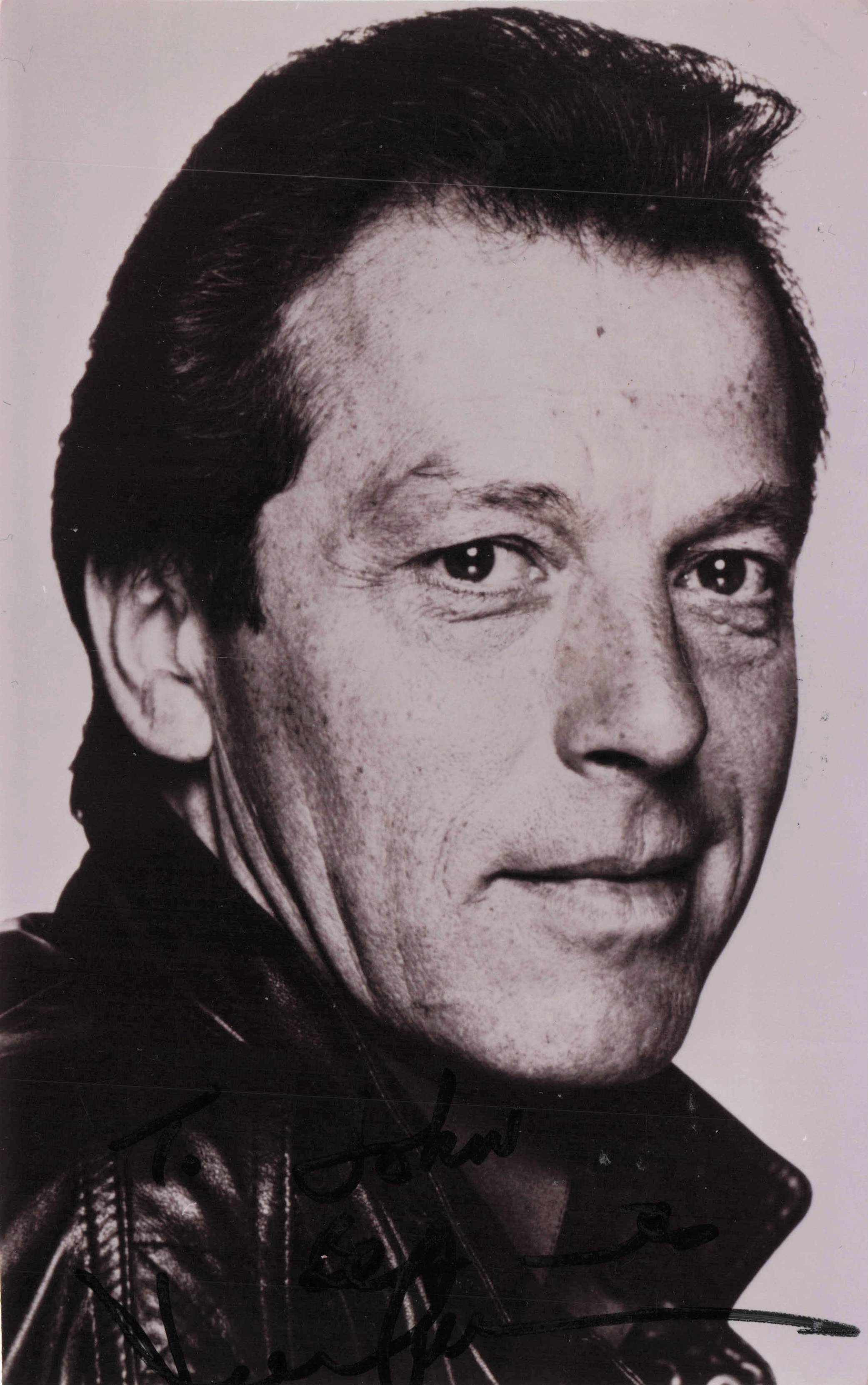 Leslie Grantham Dirty Den Watts Eastenders Vintage Hand Signed Photo