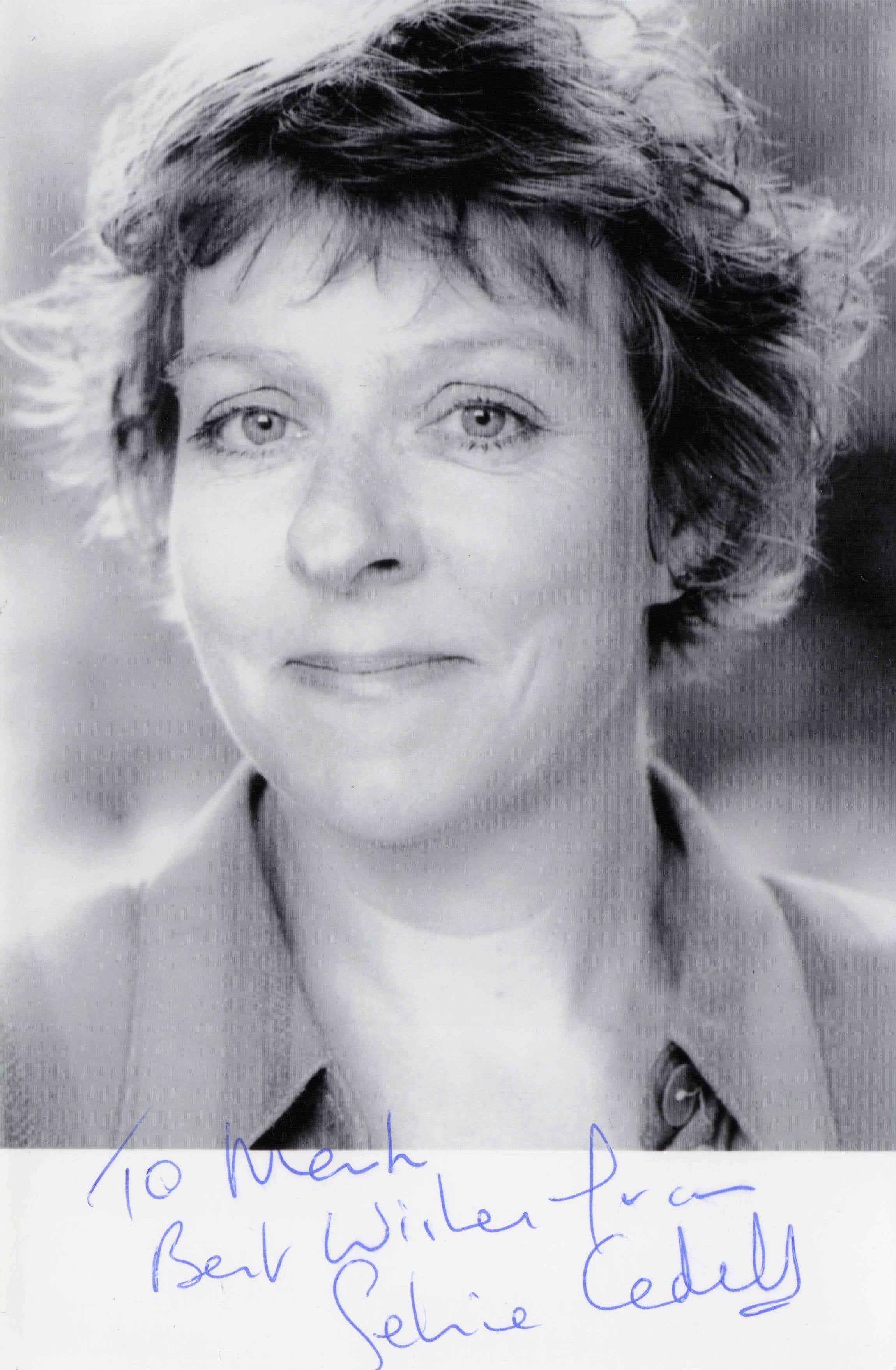 Selina Cadell Mrs Tishell Doc Martin TV Comedy Actress Hand Signed Photo