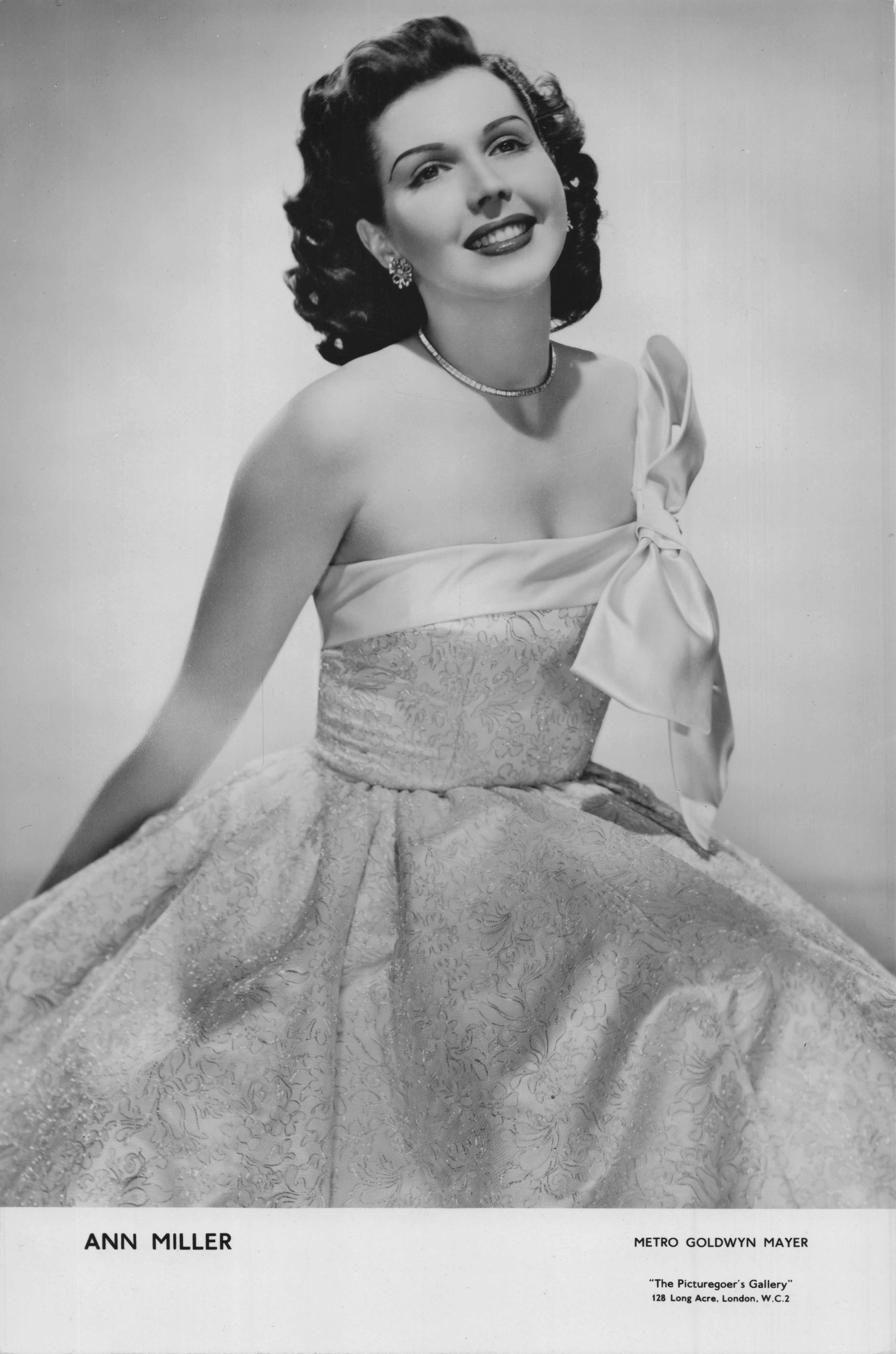 Ann Miller MGM Film Large Vintage Picturegoer Gallery Photo Card