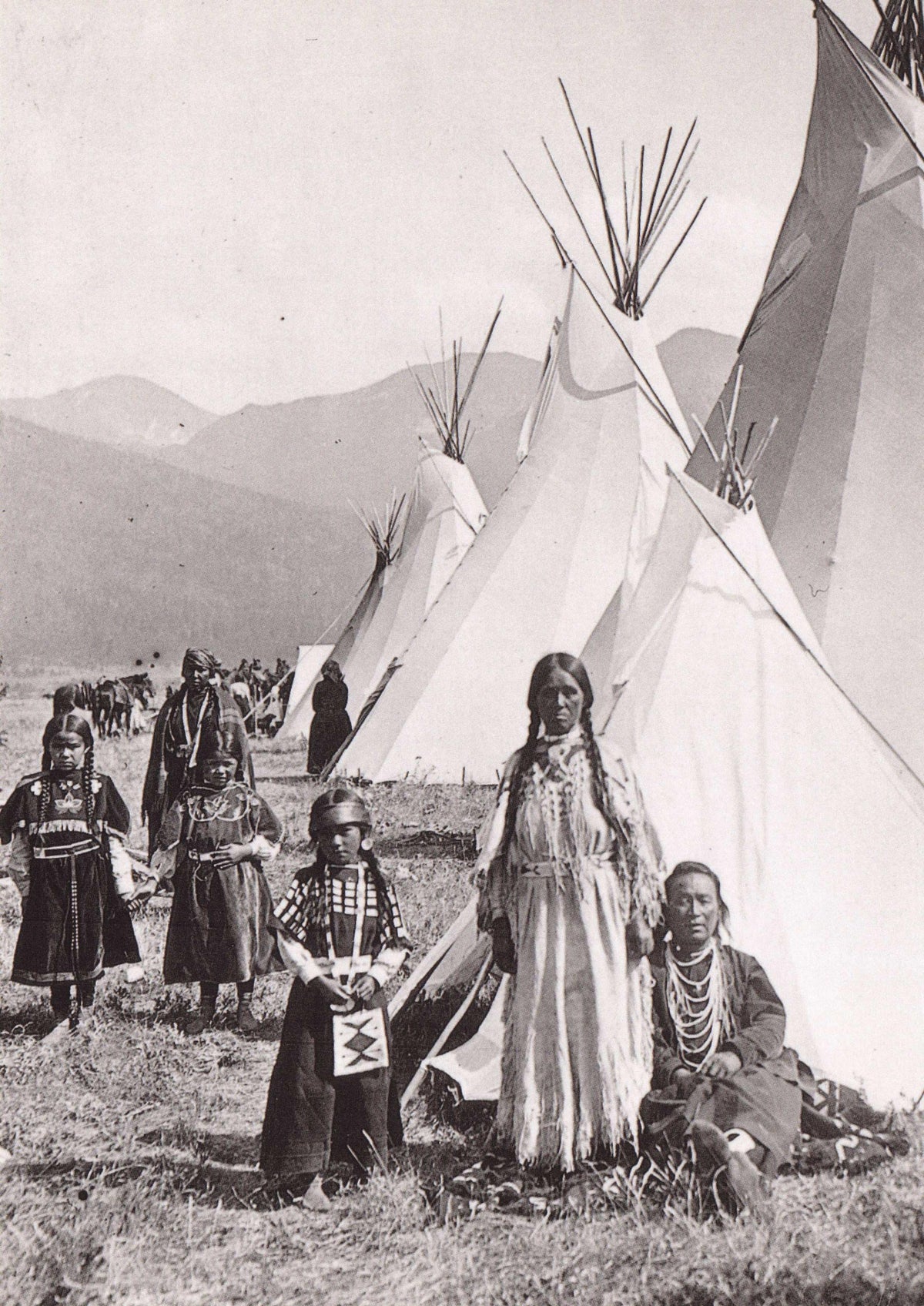 Salish Old Native American Indian Magpie Family In 1907 Photo Award Postcard